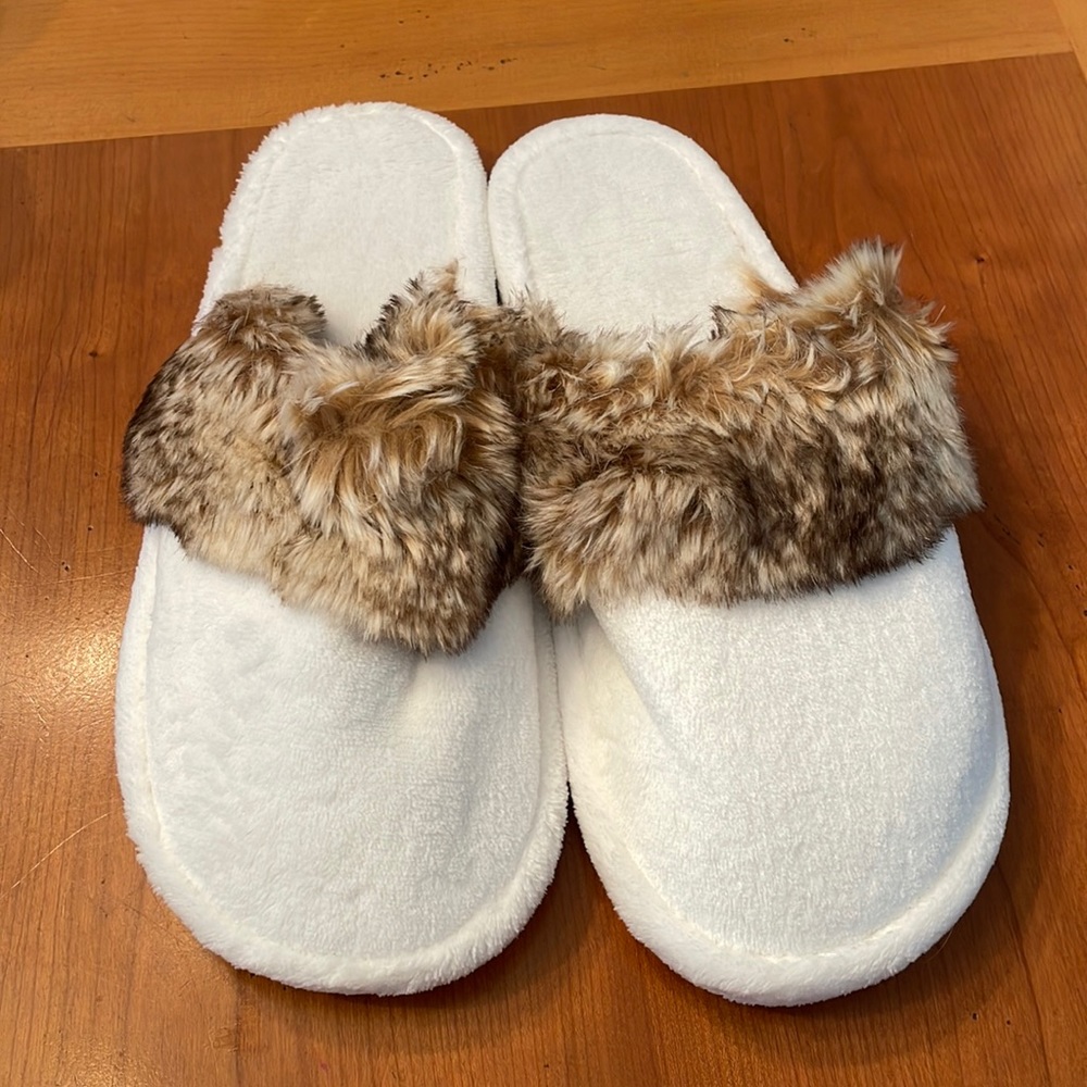Pottery Barn Fur Cozy Slippers